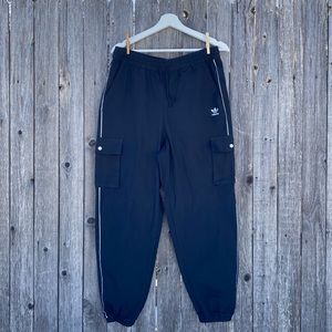 Adidas Cargo Jogger Ripstop Pants with Reflective Trim in Black Size Medium